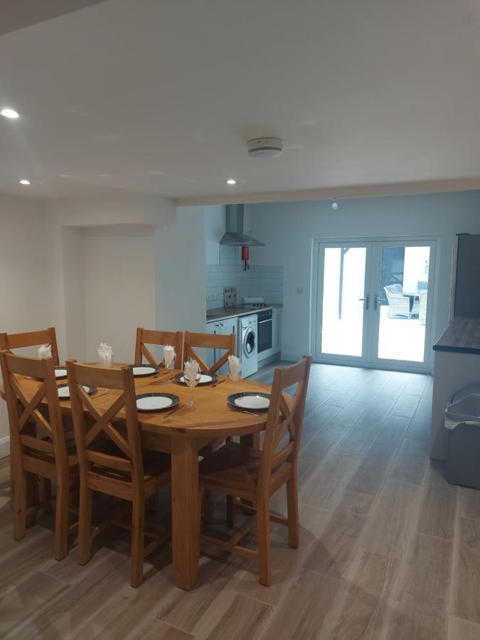 Tribeca Stay Galway Exteriör bild