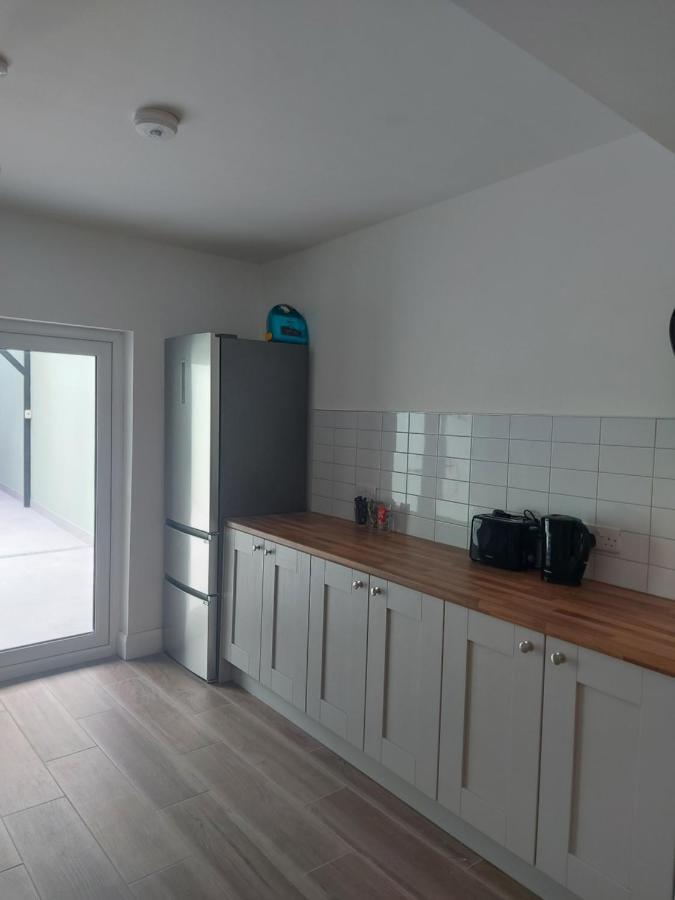 Tribeca Stay Galway Exteriör bild