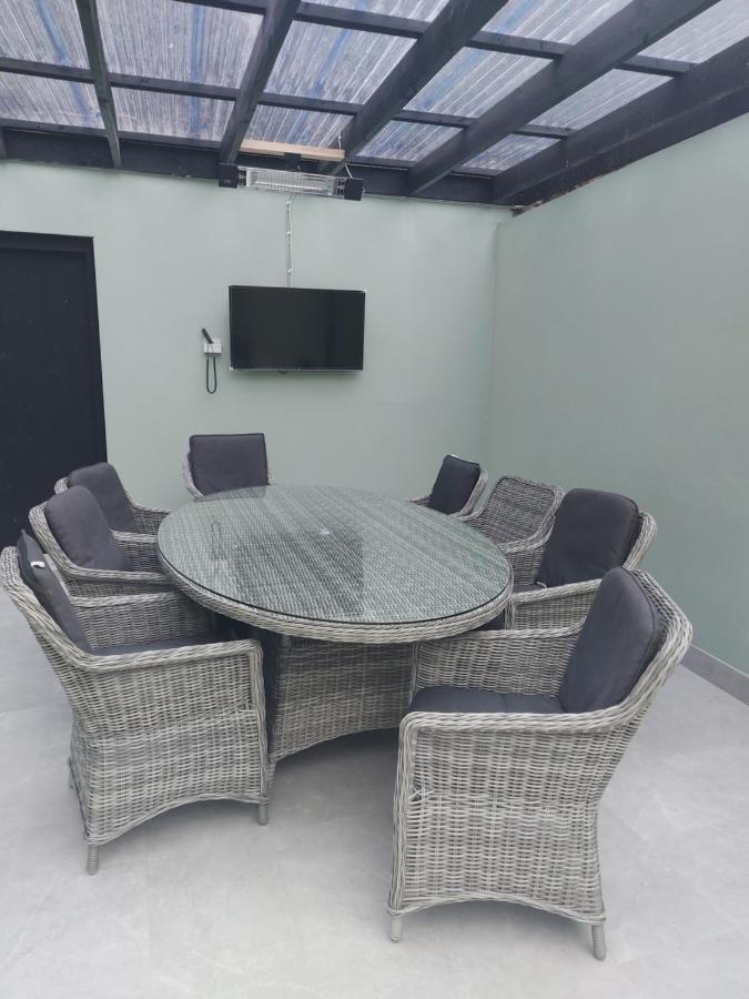 Tribeca Stay Galway Exteriör bild
