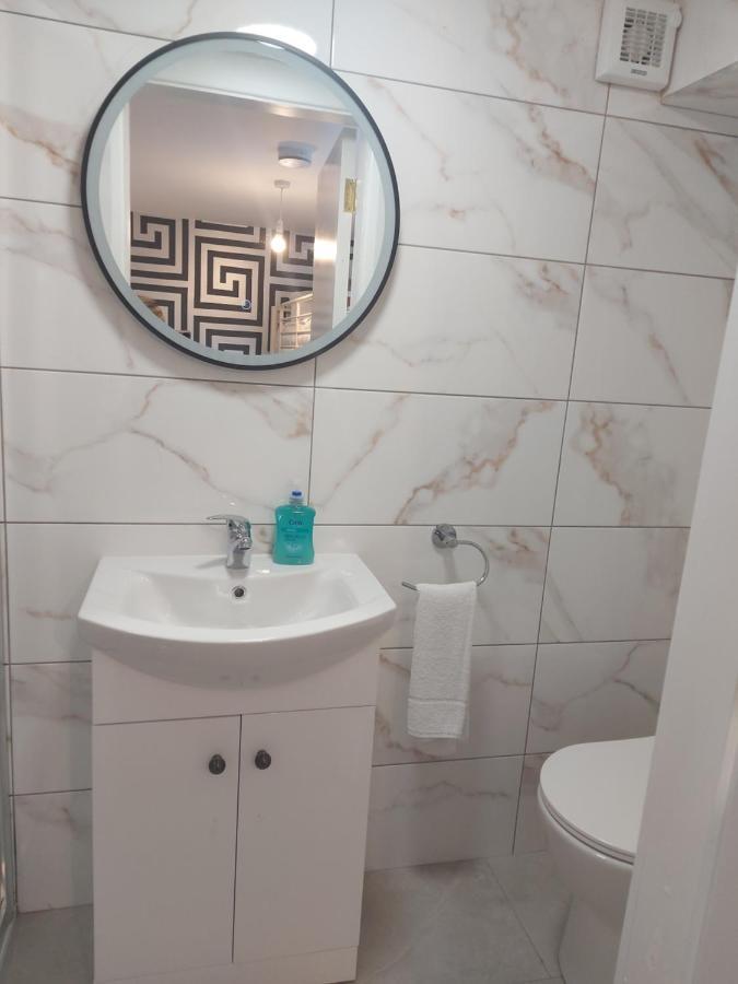 Tribeca Stay Galway Exteriör bild
